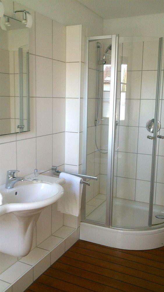 Hotel Kaiserhof Lehrte Dış mekan fotoğraf