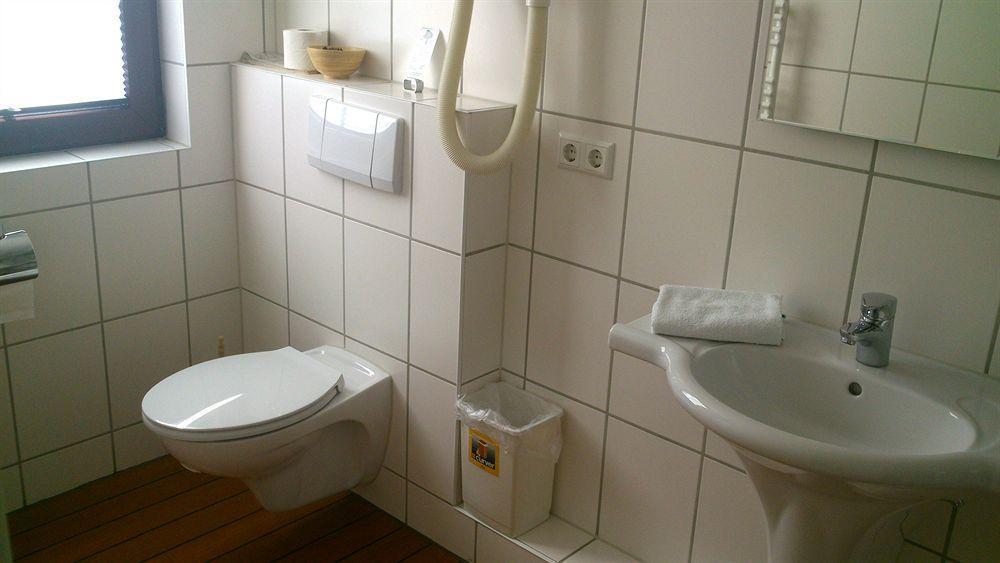 Hotel Kaiserhof Lehrte Dış mekan fotoğraf